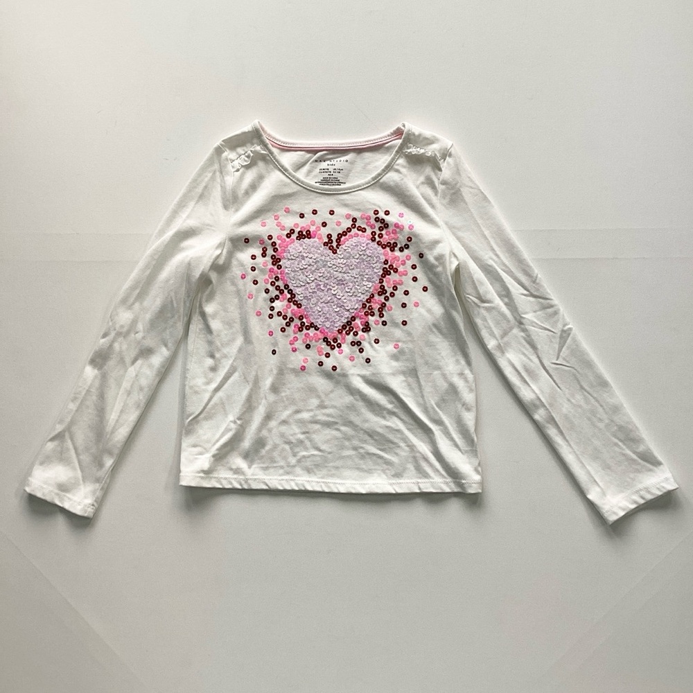 Max Studio Sequin Heart Outfit - Picture 2 of 12